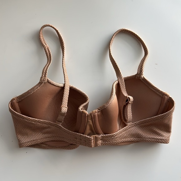 Aerie 32D Bikini Top almost new - Picture 2 of 3